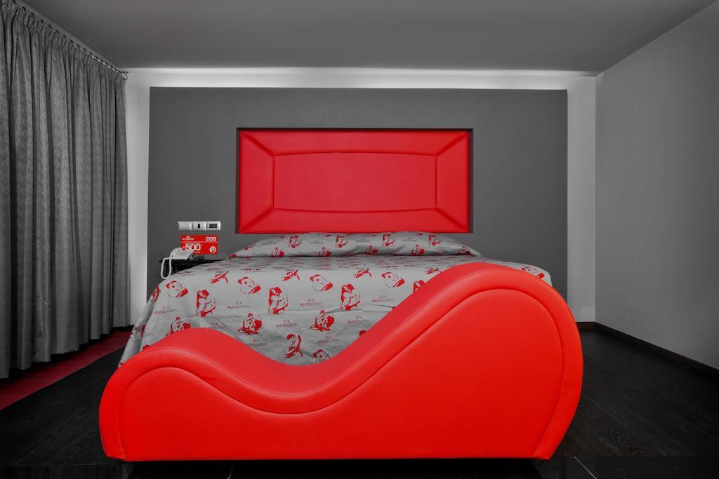 Eurosuites Oceania - Adults Only Mexico City Room photo